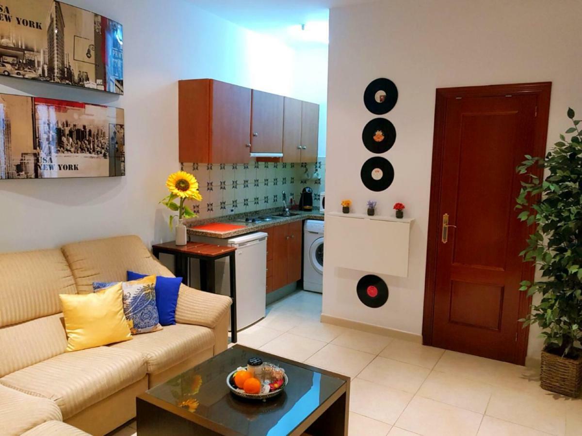 Apartamento Mon Cheri Malaga Zewnętrze zdjęcie